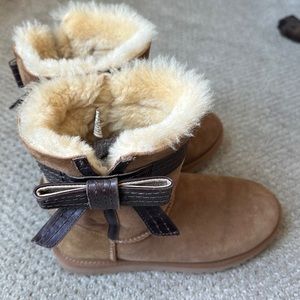 Ugg Australia 1003174 Josette Sheepskin Boots Chestnut Women's size 8